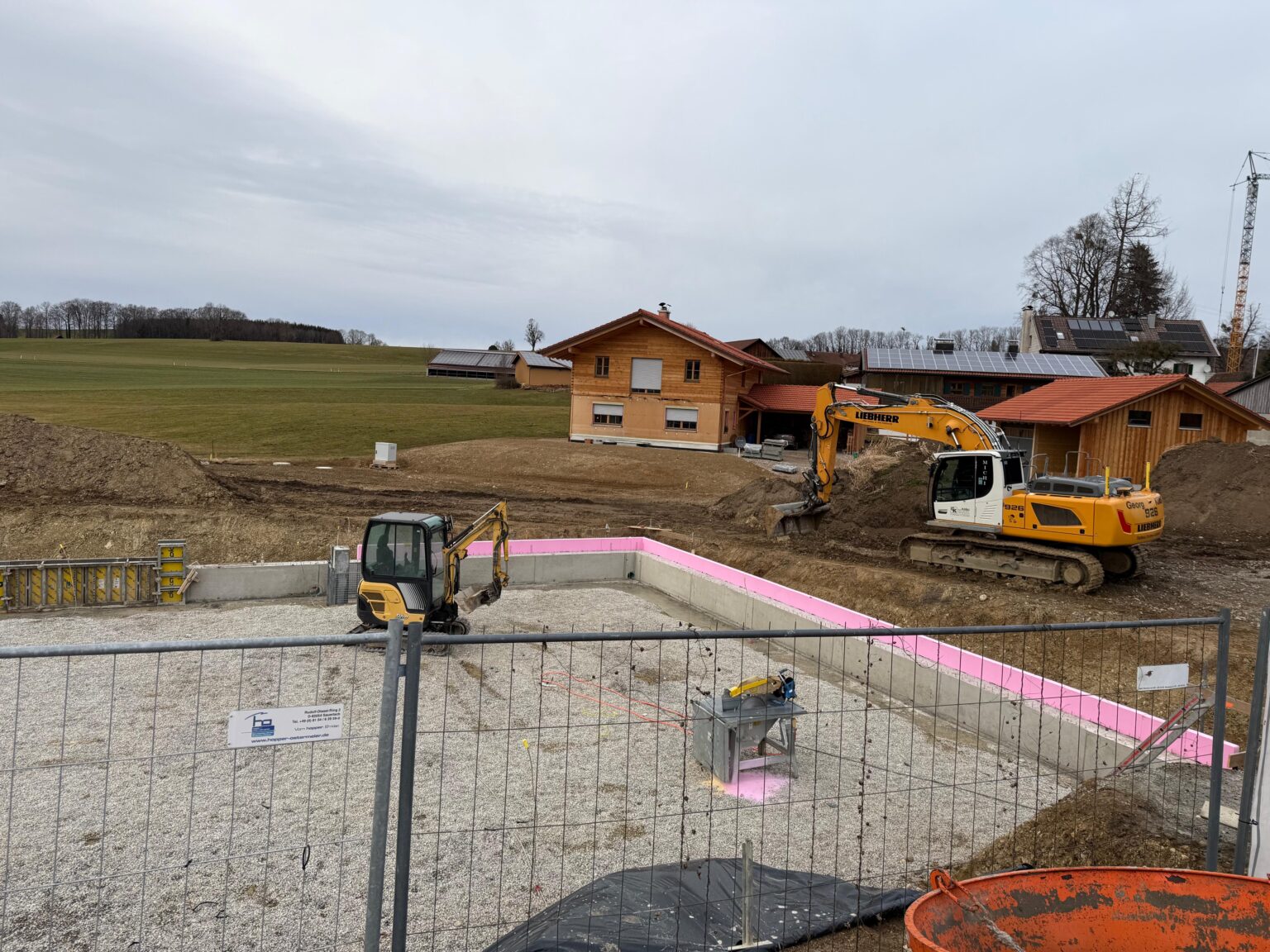 Feuerwehr und Vereinsheim Forst 4